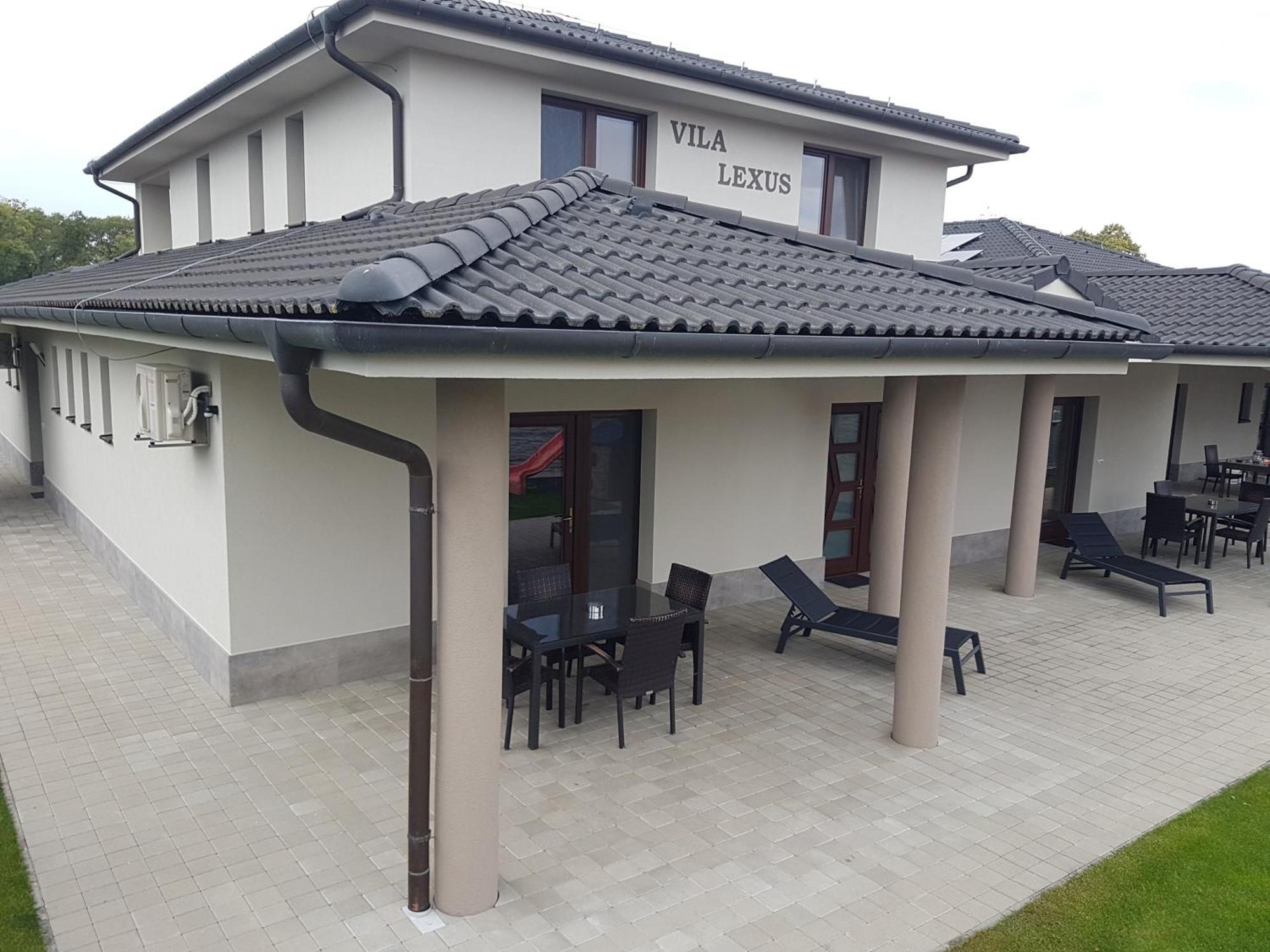 Vila Lexus Veľký Meder Exterior foto
